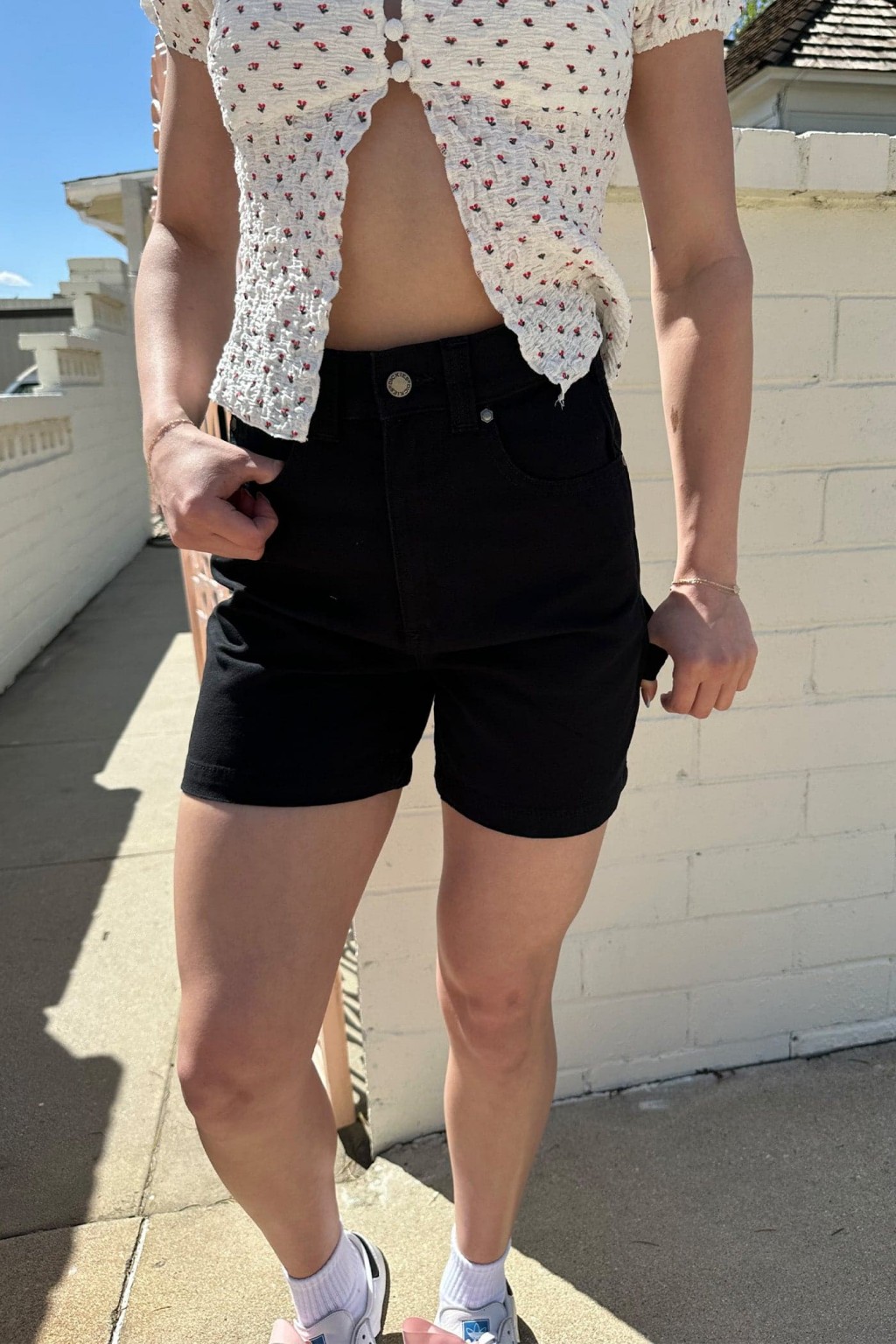 Comfortable and Stylish Denim Shorts for Everyday Wear