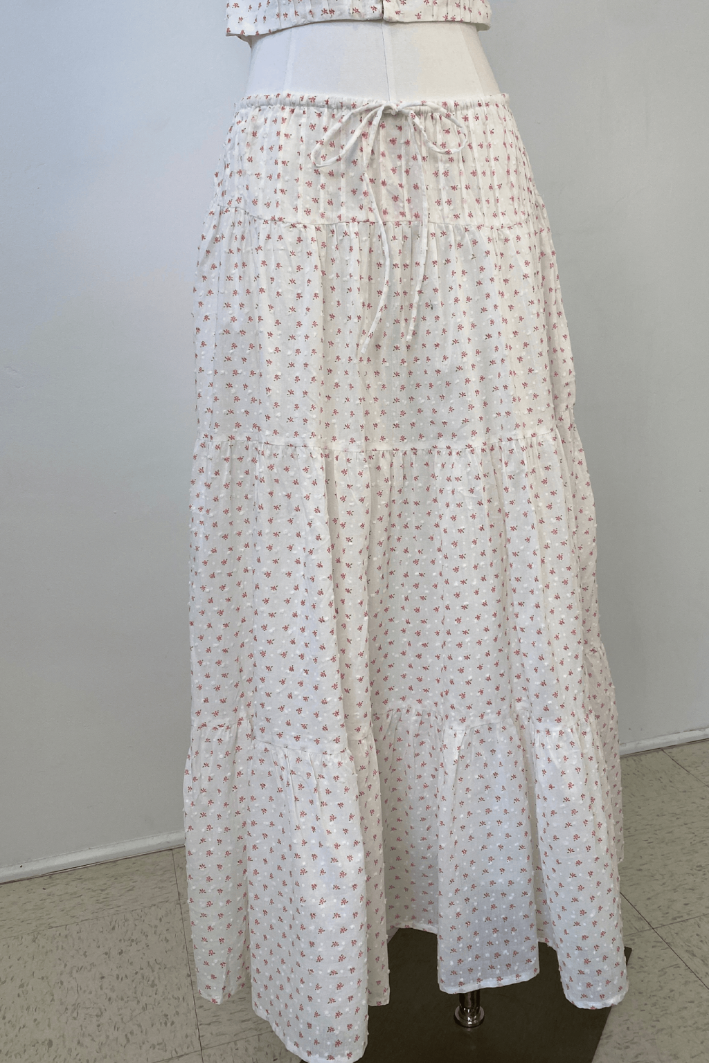 Textured Floral Maxi Skirt